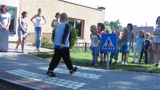 Grafika #12: 17.07.2014 - Spotkanie z policjantem