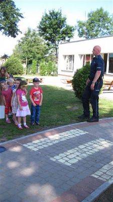 Grafika #14: 17.07.2014 - Spotkanie z policjantem