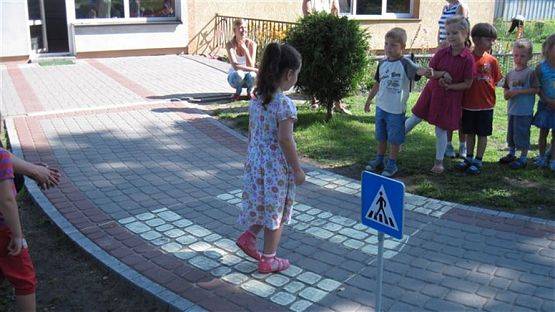 Grafika #15: 17.07.2014 - Spotkanie z policjantem