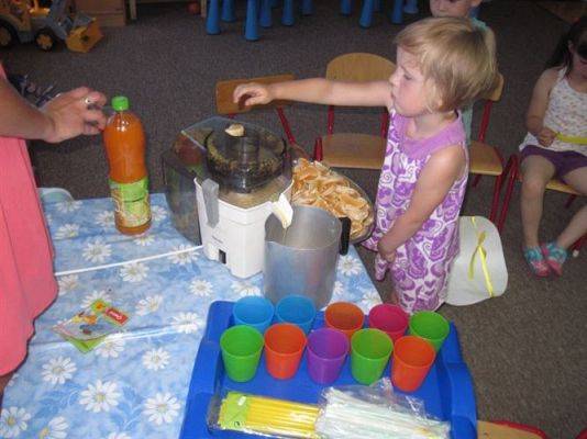 Grafika #58: Wakacyjne zabawy w naszym przedszkolu