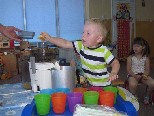 Grafika #59: Wakacyjne zabawy w naszym przedszkolu