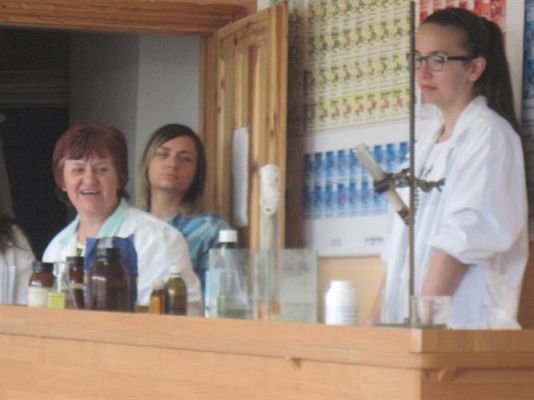 Grafika #17: 16.06.2014 - Zajęcia w Pracowni Chemicznej w Gimnazjum w Łebie