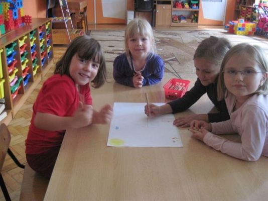 Grafika #3: 13.09.2012 - Pierwsze dni w przedszkolu