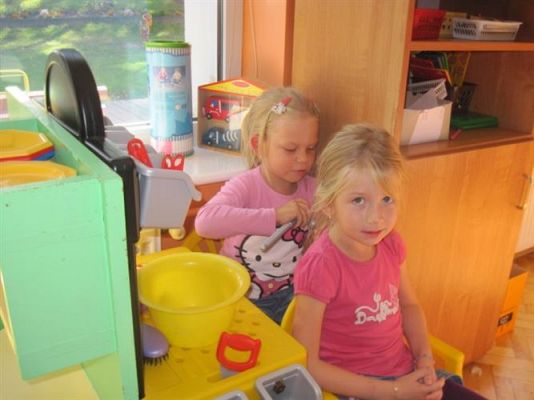 Grafika #16: 13.09.2012 - Pierwsze dni w przedszkolu