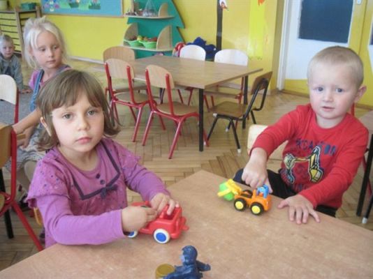 Grafika #17: 13.09.2012 - Pierwsze dni w przedszkolu