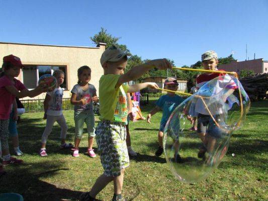 Grafika #0: 20.08.2015 - Mali odkrywcy-eksperymenty z bańkami