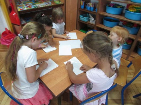 Grafika #21: 07.08.2015 - Magiczne wzory. Eksperymentowanie