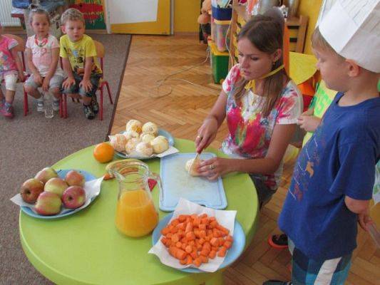 Grafika #8: 06.08.2015 - W krainie wakacyjnych smaków