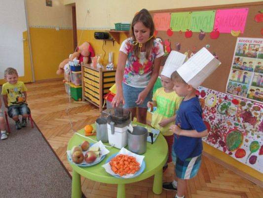 Grafika #12: 06.08.2015 - W krainie wakacyjnych smaków