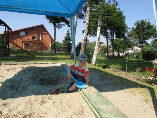 Grafika #22: 04.08.2015 - Wakacyjne zabawy w naszym przedszkolu