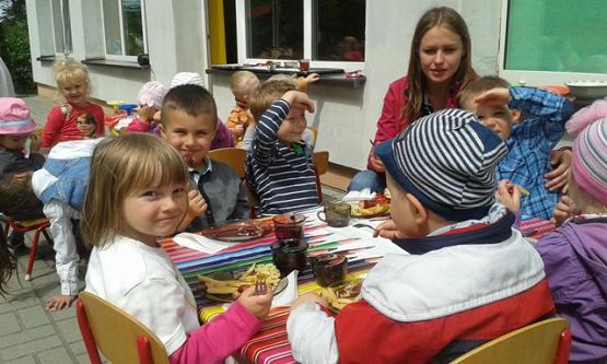 Grafika #5: 26.06.2015-Ostatni dzień w przedszkolu przed wakacjami