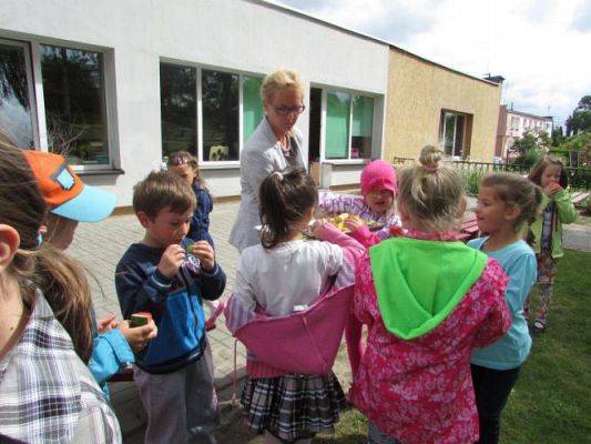 Grafika #9: 26.06.2015-Ostatni dzień w przedszkolu przed wakacjami