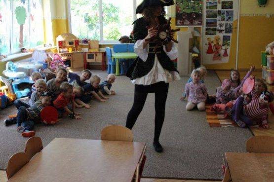 Grafika #1: 25.05.2015 - Pirat i jego pomocnicy w Gr I