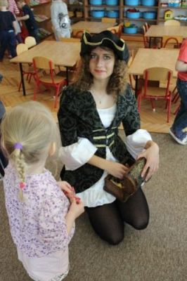 Grafika #29: 25.05.2015 - Pirat i jego pomocnicy w Gr I