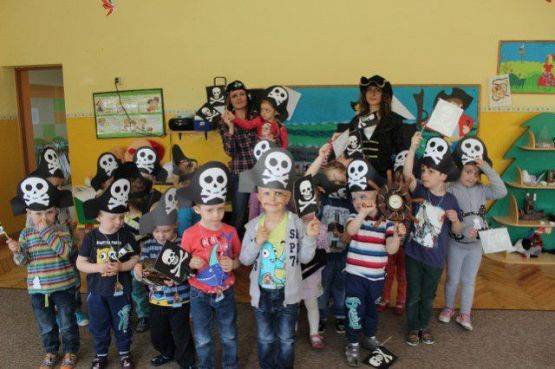 Grafika #30: 25.05.2015 - Pirat i jego pomocnicy w Gr I