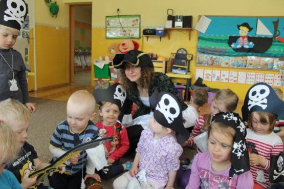 Grafika #38: 25.05.2015 - Pirat i jego pomocnicy w Gr I