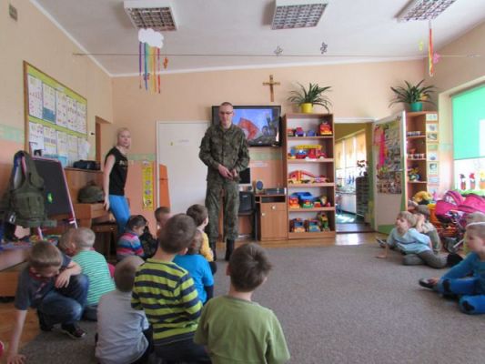 Grafika #11: 06.05.2015 - Poznajemy zawód żołnierza zawodowego