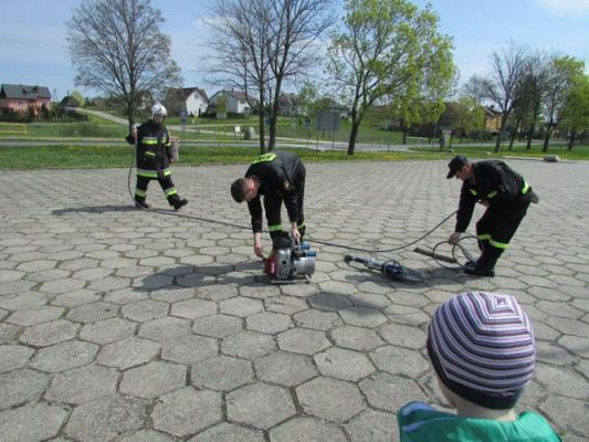 Grafika #61: 05.05.2015 - Spotkanie ze Strażakami