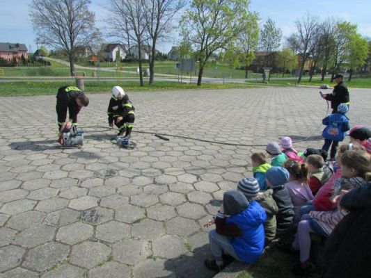 Grafika #62: 05.05.2015 - Spotkanie ze Strażakami