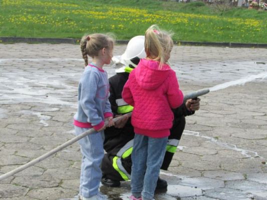 Grafika #72: 05.05.2015 - Spotkanie ze Strażakami