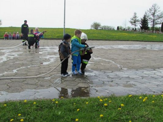 Grafika #75: 05.05.2015 - Spotkanie ze Strażakami