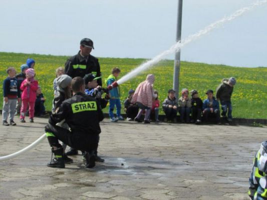 Grafika #90: 05.05.2015 - Spotkanie ze Strażakami