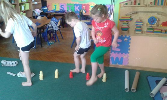 Grafika #31: 20.04.2015 - Tydzień bez zabawek w grupie II