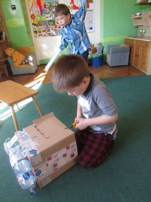 Grafika #57: 20.04.2015 - Tydzień bez zabawek w grupie II