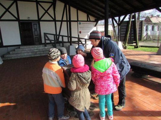 Grafika #14: 22.04.2015 - Warsztaty edukacyjno-przyrodnicze na Rąbce