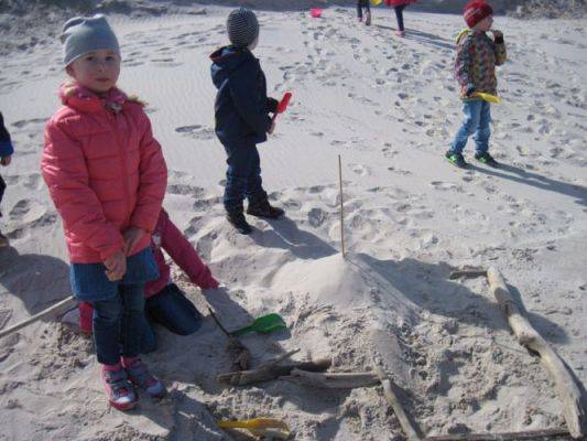 Grafika #32: 22.04.2015 - Wycieczka na plaże