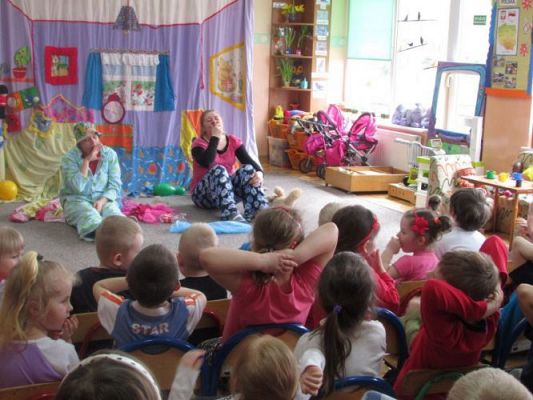 Grafika #26: 17.04.2015 - Przedstawienie teatralne &quot;Figle Pana Bałagana&quot;