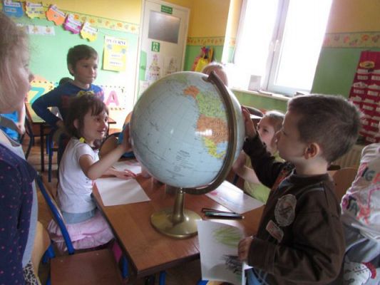 Grafika #20: 16.04.2015 - Poznajemy kosmos