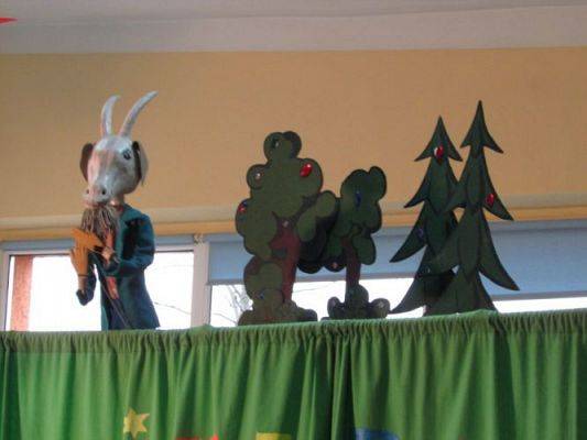 Grafika #7: 27.03.2015 - Przedstawienie teatralne