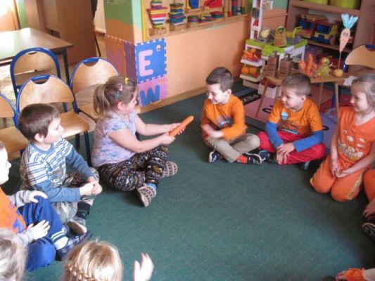 Grafika #2: 10.03.2015 - Dzień Marchewki