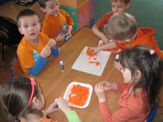 Grafika #16: 10.03.2015 - Dzień Marchewki