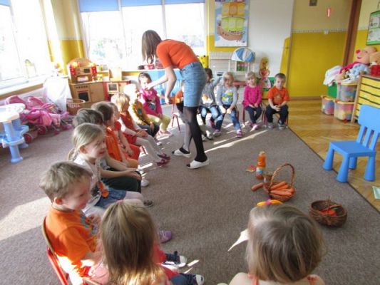 Grafika #23: 10.03.2015 - Dzień Marchewki