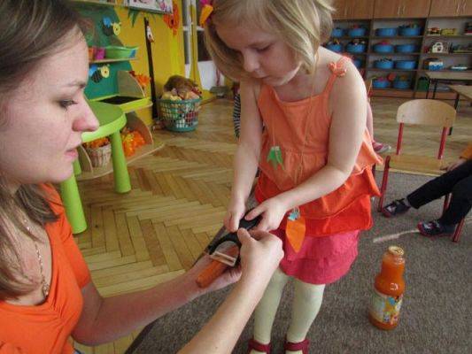 Grafika #32: 10.03.2015 - Dzień Marchewki