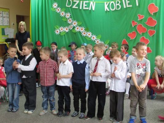 Grafika #62: 06.03.2015 - Dzień Kobiet