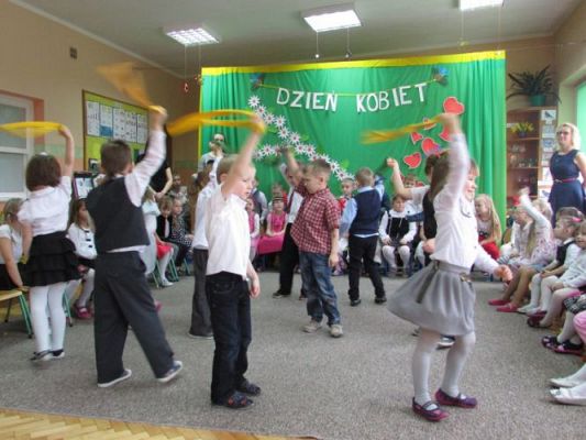 Grafika #72: 06.03.2015 - Dzień Kobiet