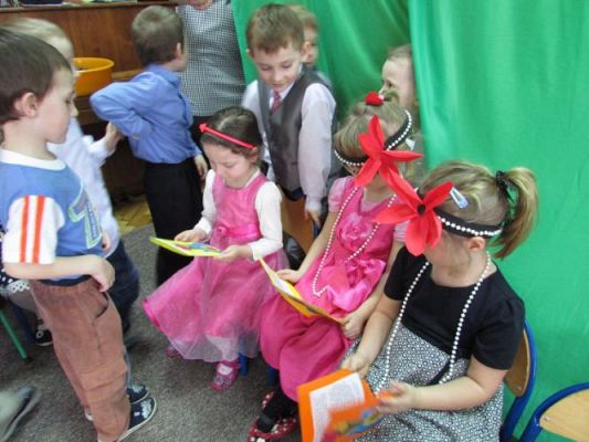 Grafika #85: 06.03.2015 - Dzień Kobiet