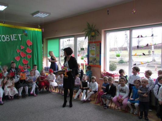 Grafika #93: 06.03.2015 - Dzień Kobiet