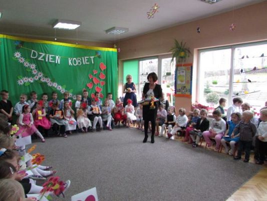 Grafika #94: 06.03.2015 - Dzień Kobiet