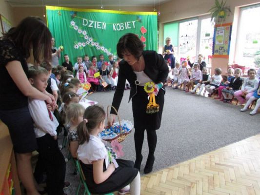 Grafika #96: 06.03.2015 - Dzień Kobiet