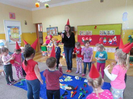 Grafika #4: 24.02.2015 - Zabawy edukacyjne w grupie I