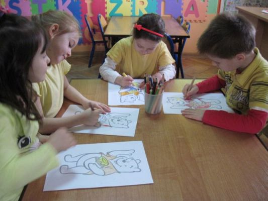 Grafika #9: 23.02.2015 - Dzień Miodu