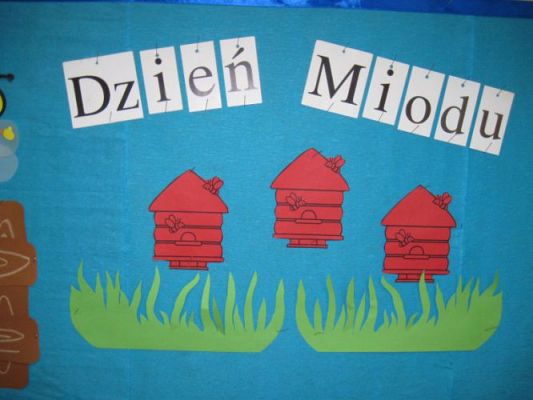 Grafika #12: 23.02.2015 - Dzień Miodu