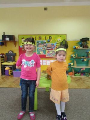 Grafika #42: 23.02.2015 - Dzień Miodu