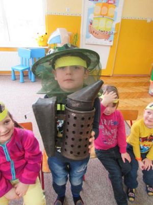 Grafika #46: 23.02.2015 - Dzień Miodu