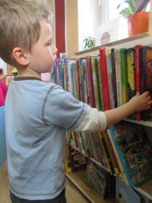 Grafika #8: 20.02.2015 - Z wizytą w Bibliotece Gminnej