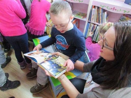 Grafika #10: 20.02.2015 - Z wizytą w Bibliotece Gminnej